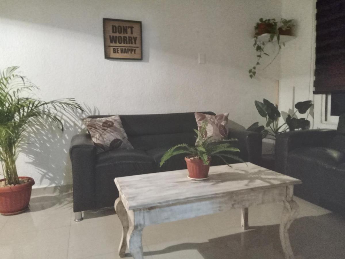 Cozy Townhouse In Great Location Apartment แคนคูน ภายนอก รูปภาพ